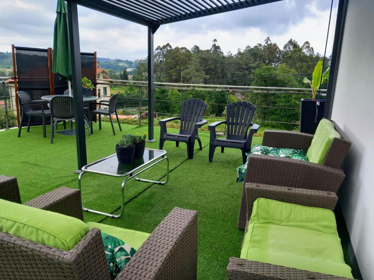 Casa Rocha Velha Con Terraza Y Piscina Particular Apartment ซานติอาโก เด กอมโปสเตลา ภายนอก รูปภาพ