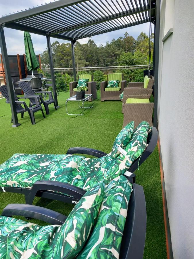 Casa Rocha Velha Con Terraza Y Piscina Particular Apartment ซานติอาโก เด กอมโปสเตลา ภายนอก รูปภาพ