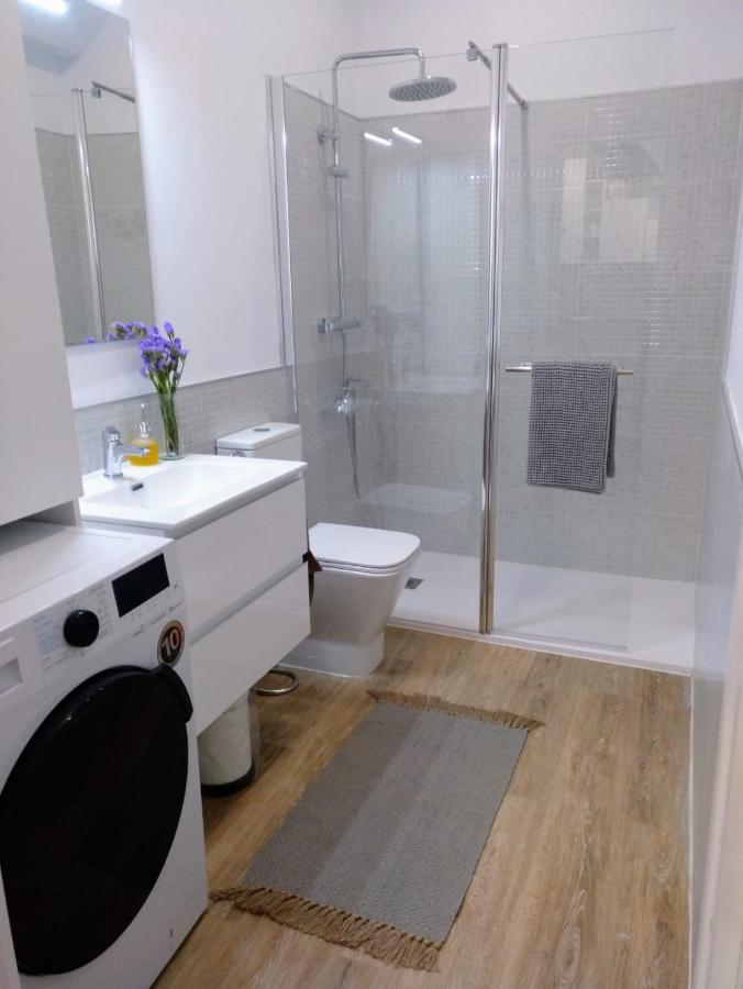 Casa Rocha Velha Con Terraza Y Piscina Particular Apartment ซานติอาโก เด กอมโปสเตลา ภายนอก รูปภาพ
