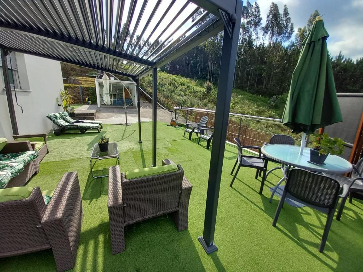 Casa Rocha Velha Con Terraza Y Piscina Particular Apartment ซานติอาโก เด กอมโปสเตลา ภายนอก รูปภาพ