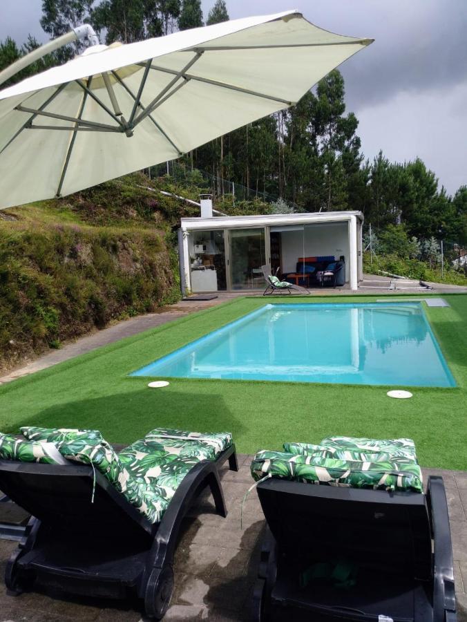 Casa Rocha Velha Con Terraza Y Piscina Particular Apartment ซานติอาโก เด กอมโปสเตลา ภายนอก รูปภาพ