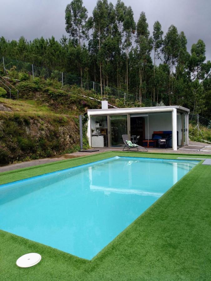 Casa Rocha Velha Con Terraza Y Piscina Particular Apartment ซานติอาโก เด กอมโปสเตลา ภายนอก รูปภาพ