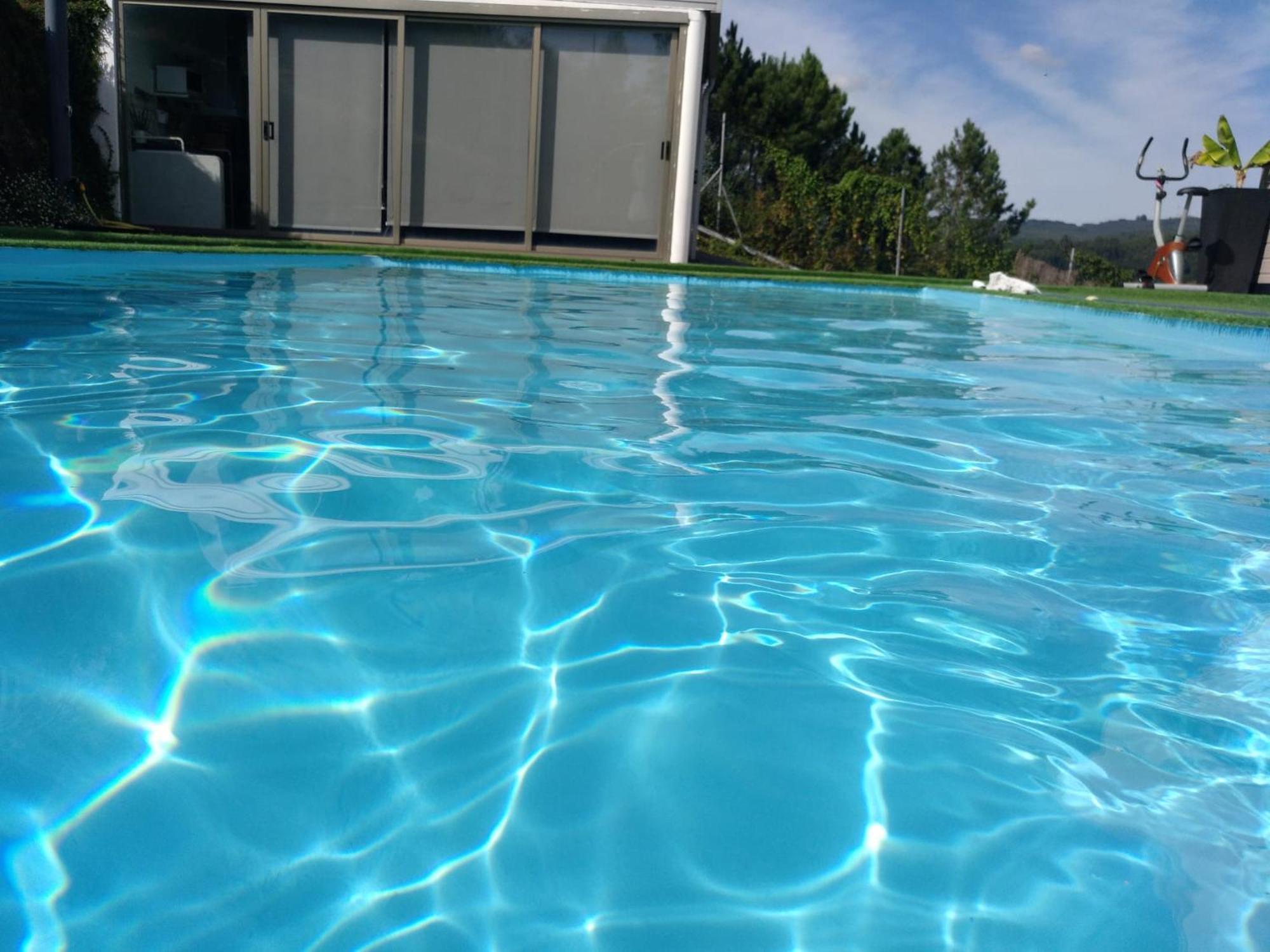 Casa Rocha Velha Con Terraza Y Piscina Particular Apartment ซานติอาโก เด กอมโปสเตลา ภายนอก รูปภาพ